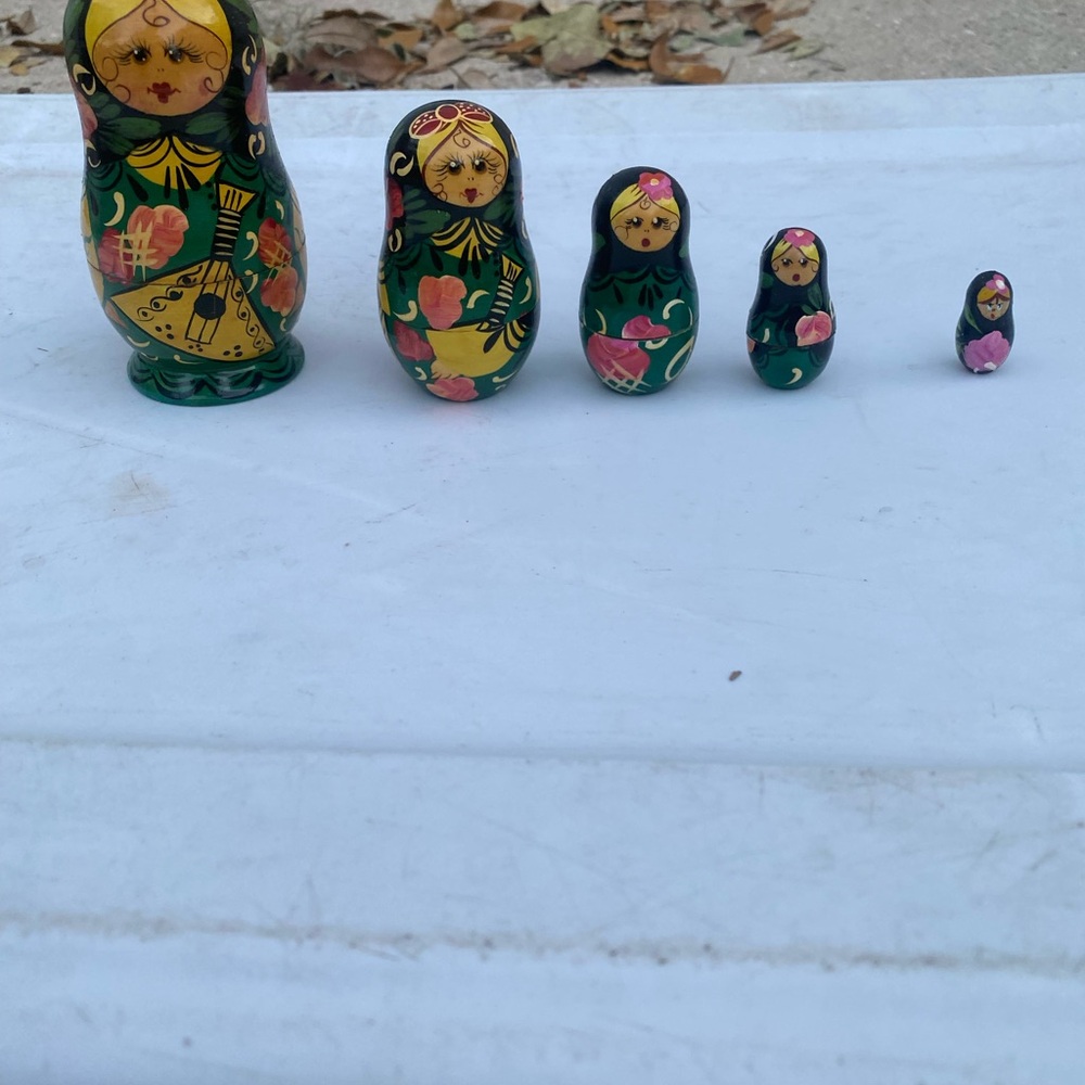 Vintage Colorful Nesting Dolls Set